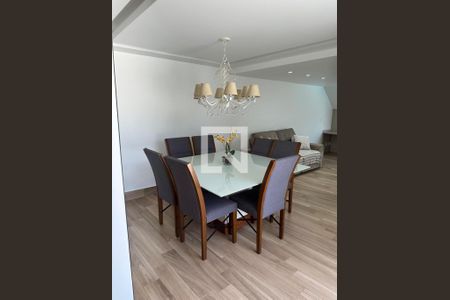 Casa para alugar com 3 quartos, 525m² em Portinho, Cabo Frio