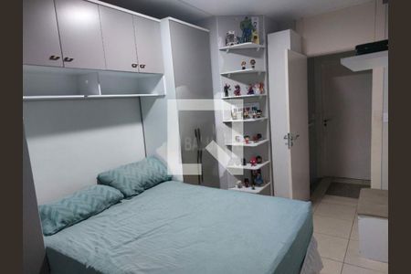 Casa à venda com 2 quartos, 70m² em Vila Marari, São Paulo