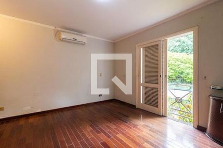 Casa à venda com 4 quartos, 400m² em Alphaville, Santana de Parnaíba