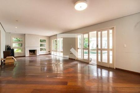 Casa à venda com 4 quartos, 400m² em Alphaville, Santana de Parnaíba