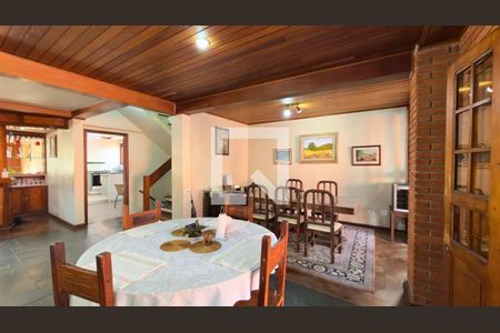 Casa à venda com 4 quartos, 36m² em Alphaville, Santana de Parnaíba