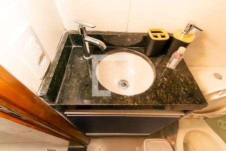 Banheiro de apartamento para alugar com 1 quarto, 29m² em Chácara Mafalda, São Paulo