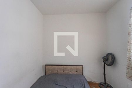 Quarto 1  de apartamento à venda com 2 quartos, 54m² em Canhema, Diadema