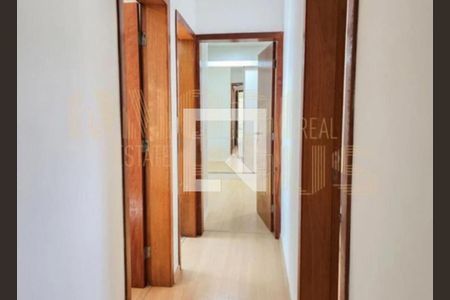 Casa à venda com 3 quartos, 180m² em Parque do Castelo, São Paulo