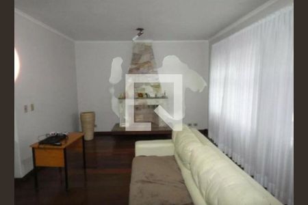 Casa à venda com 4 quartos, 240m² em Jardim dos Prados, São Paulo