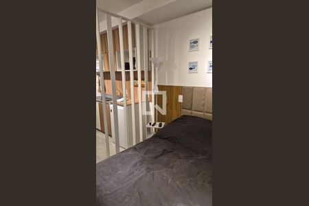 Sala / Quarto de kitnet/studio à venda com 1 quarto, 30m² em Centro, Rio de Janeiro