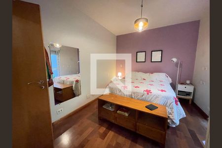 Quarto 1 de casa para alugar com 3 quartos, 220m² em Vila Pirajussara, São Paulo