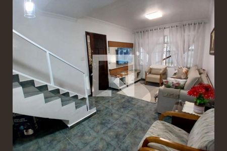 Casa à venda com 3 quartos, 103m² em Vila Santa Maria, São Paulo