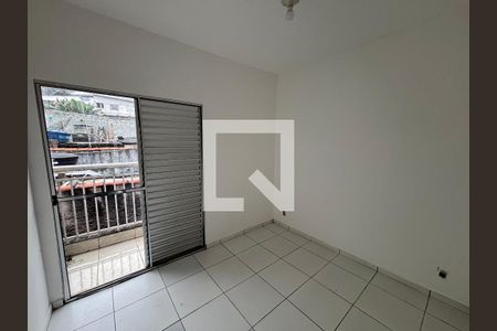 Quarto 1 de casa para alugar com 2 quartos, 75m² em Jardim Marilu, Cotia