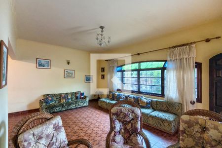 Sala de casa para alugar com 5 quartos, 190m² em Vila Caiçara, Praia Grande