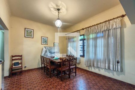 Sala de casa para alugar com 5 quartos, 190m² em Vila Caiçara, Praia Grande