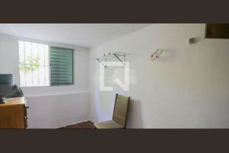 Casa à venda com 3 quartos, 120m² em Vila Inglesa, São Paulo