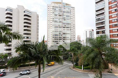 Varanda vista de apartamento à venda com 3 quartos, 142m² em Vila Andrade, São Paulo