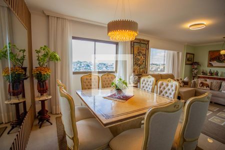 Apartamento à venda com 3 quartos, 97m² em Boa Vista, Curitiba