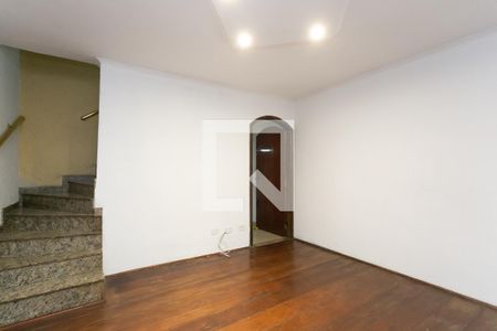 Casa para alugar com 3 quartos, 120m² em Parque Savoy City, São Paulo