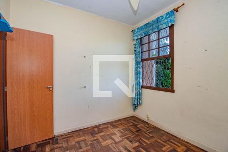 Quarto 2 de casa à venda com 2 quartos, 95m² em Passo D’areia, Porto Alegre