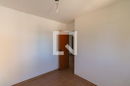 Apartamento à venda com 2 quartos, 43m² em São João Batista, Belo Horizonte