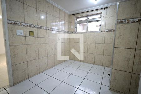 Cozinha e Área de Serviço de apartamento para alugar com 2 quartos, 57m² em Vila Camilópolis, Santo André