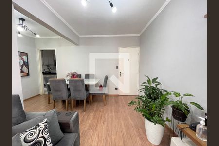 Sala de apartamento à venda com 3 quartos, 74m² em Vila Indiana, São Paulo