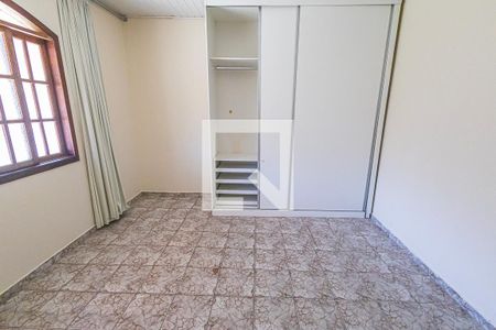 quarto 1 de casa para alugar com 3 quartos, 1120m² em Ouro Preto, Belo Horizonte