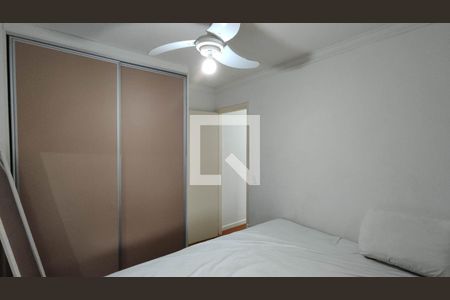Quarto 2 de apartamento para alugar com 2 quartos, 51m² em Parque Imperial, Ferraz de Vasconcelos
