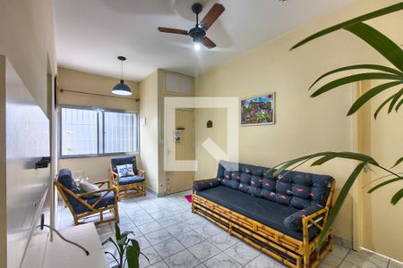 Sala de casa para alugar com 2 quartos, 136m² em Vila Caiçara, Praia Grande