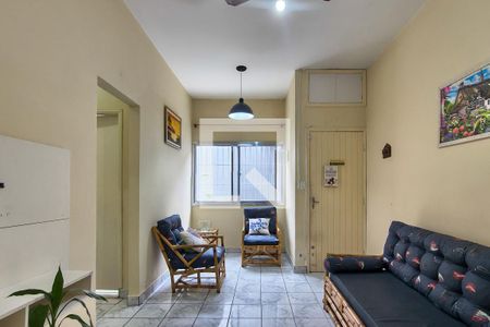 Sala de casa para alugar com 2 quartos, 136m² em Vila Caiçara, Praia Grande