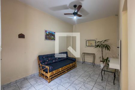 Sala de casa para alugar com 2 quartos, 136m² em Vila Caiçara, Praia Grande