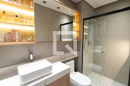 Banheiro da Suíte de apartamento à venda com 2 quartos, 68m² em Jardim Prudência, São Paulo