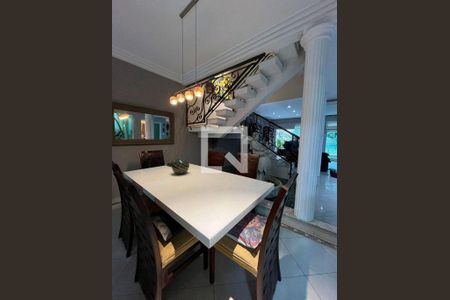 Casa à venda com 4 quartos, 400m² em Vila Floresta, Santo André