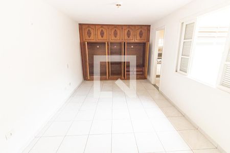 Suíte de casa para alugar com 3 quartos, 230m² em Vila Gomes Cardim, São Paulo