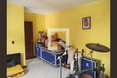 Casa à venda com 4 quartos, 150m² em Piratininga, Niterói