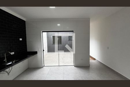 Sala - Cozinha de casa à venda com 2 quartos, 74m² em Vila Curuçá, Santo André