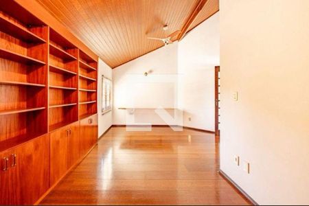 Casa à venda com 3 quartos, 253m² em Residencial Seis (Alphaville), Santana de Parnaíba