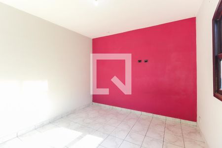 Quarto 1 de casa para alugar com 2 quartos, 250m² em Jardim Romano, São Paulo