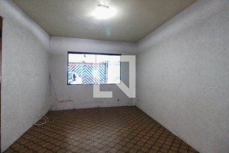 Sala de casa para alugar com 2 quartos, 250m² em Jardim Romano, São Paulo