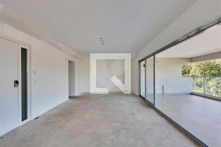 Apartamento à venda com 3 quartos, 155m² em Vila Sofia, São Paulo