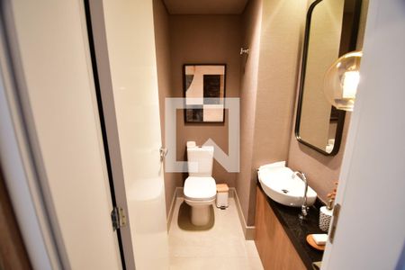 Lavabo de apartamento à venda com 3 quartos, 139m² em Cambuí, Campinas