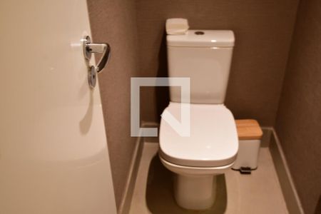 Lavabo de apartamento à venda com 3 quartos, 139m² em Cambuí, Campinas