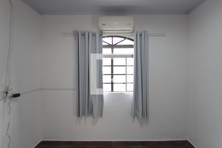 Quarto 1 de casa para alugar com 3 quartos, 146m² em Etelvina Carneiro, Belo Horizonte