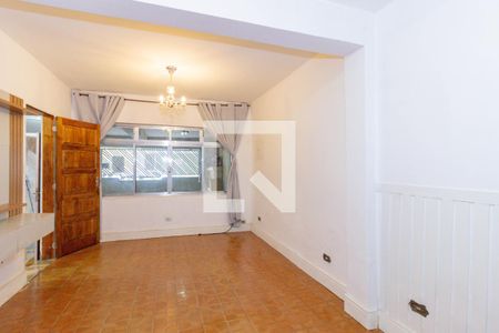 Sala de casa à venda com 4 quartos, 152m² em Vila Pereira Cerca, São Paulo