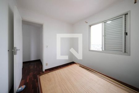 Quarto 1 de apartamento para alugar com 2 quartos, 50m² em Vila Ré, São Paulo
