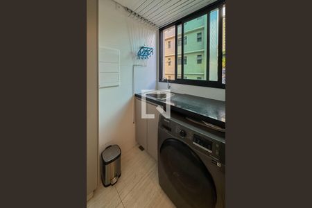 Apartamento à venda com 2 quartos, 62m² em Santo Antônio, Belo Horizonte