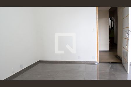 Apartamento para alugar com 2 quartos, 60m² em Vila Isabel, Rio de Janeiro