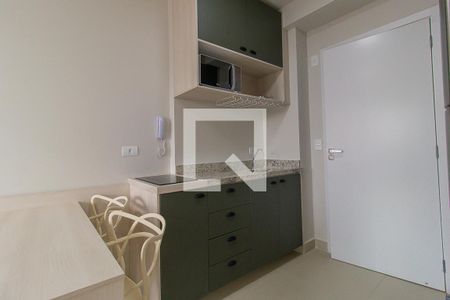 Cozinha - Armários de apartamento para alugar com 1 quarto, 36m² em Água Verde, Curitiba