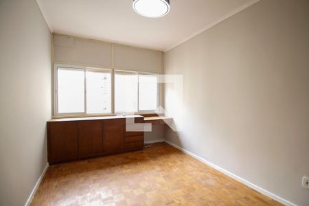 Quarto 1 de apartamento para alugar com 3 quartos, 138m² em Pinheiros, São Paulo