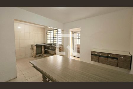 Casa à venda com 4 quartos, 120m² em Jardim Ermida I, Jundiaí