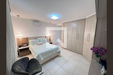 Casa à venda com 4 quartos, 209m² em São Francisco, Niterói