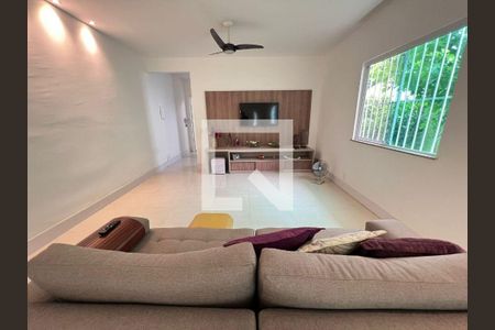 Casa à venda com 4 quartos, 209m² em São Francisco, Niterói
