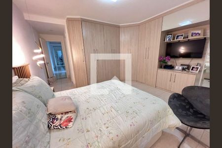 Casa à venda com 4 quartos, 209m² em São Francisco, Niterói